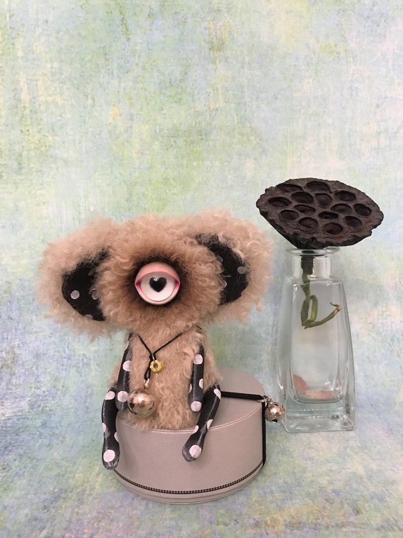 Coffee with milk cheburashka-cyclops mini_MADE-TO-ORDER! - 公仔/玩偶 - 其他材質 卡其色