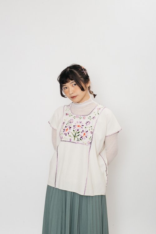 初戀販賣所 民族刺繡上衣.Embroidery Folk Blouse【初戀販賣所】A1088