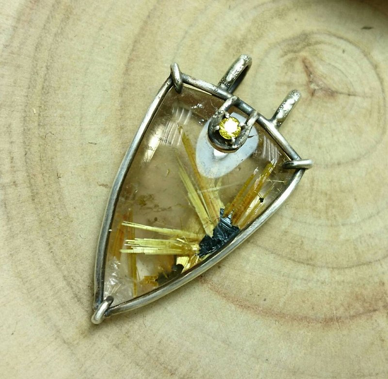 Titanium crystal & topaz sterling silver pendant metalworking - Necklaces - Gemstone Yellow