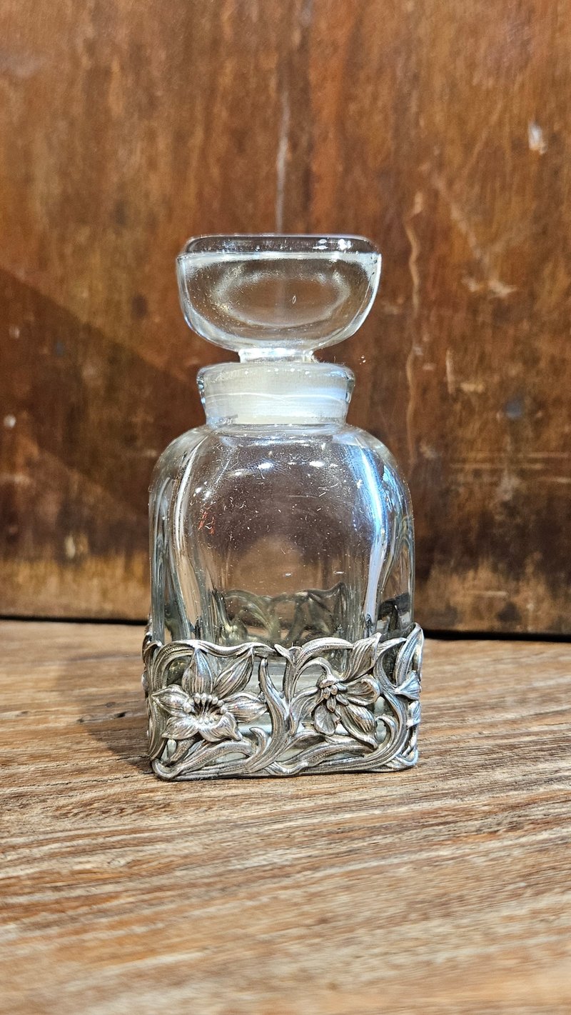 1920年法國老件香水瓶 - 銀飾玻璃・Art Nouveau 時期風格 - 香氛/精油/擴香 - 玻璃 透明