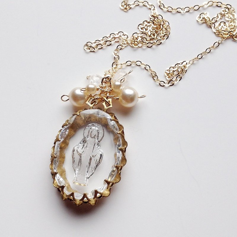 14kgf the Virgin Mary's vintage Intaglio necklace - Necklaces - Glass Transparent