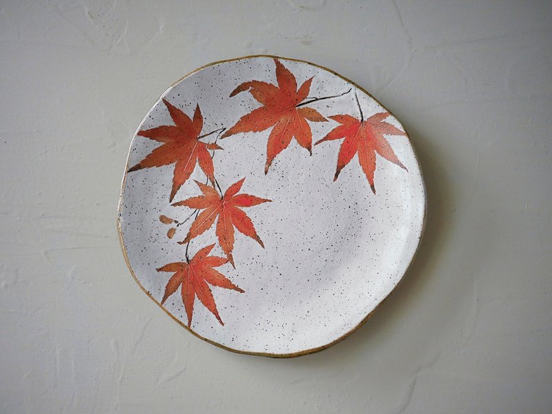 Medium disc・Maple leaf series - จานและถาด - ดินเผา สีแดง