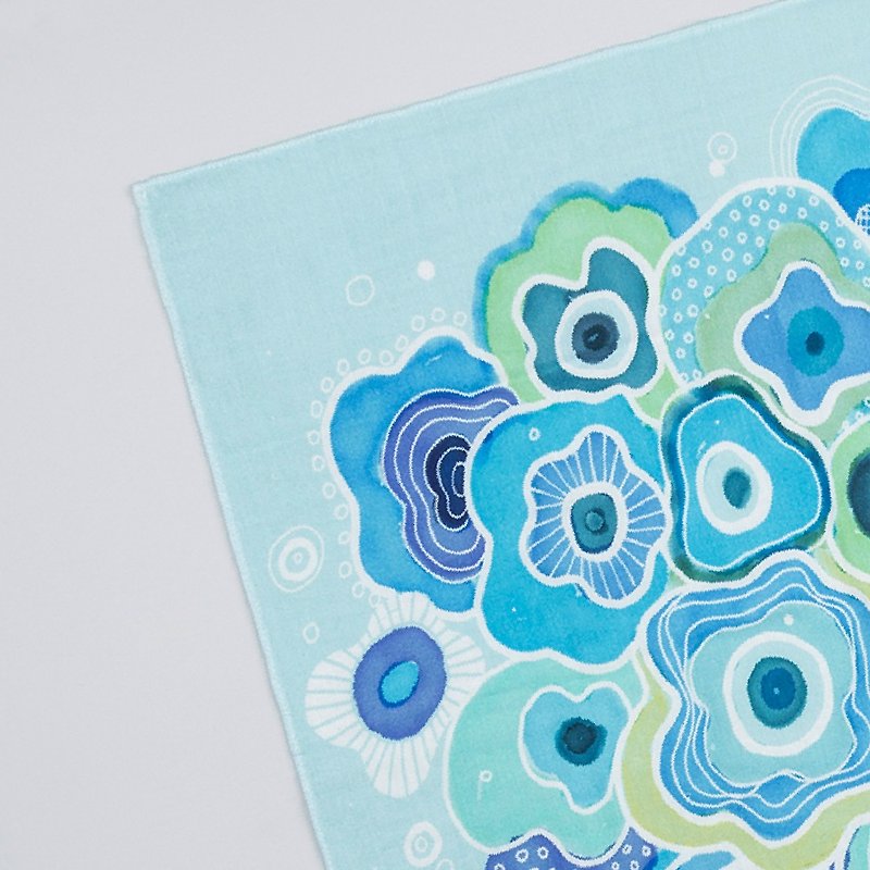 Bubble blue – square scarf - ผ้าเช็ดหน้า - ผ้าฝ้าย/ผ้าลินิน สีน้ำเงิน