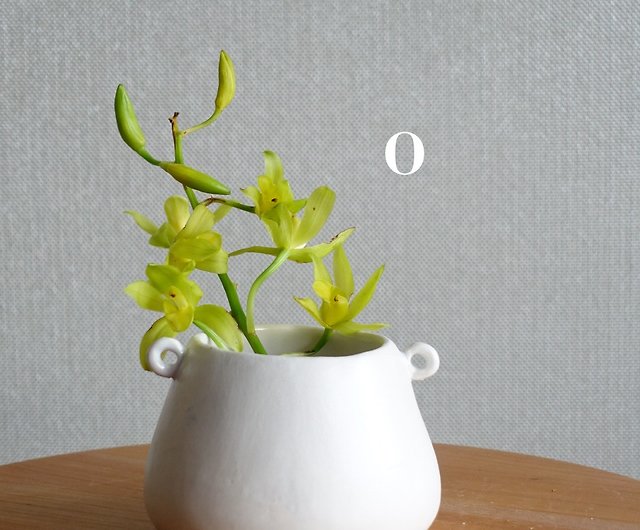 台湾の陶芸家ZhenyeLingzi手作り花器花乾燥花器陶器陶器手作り