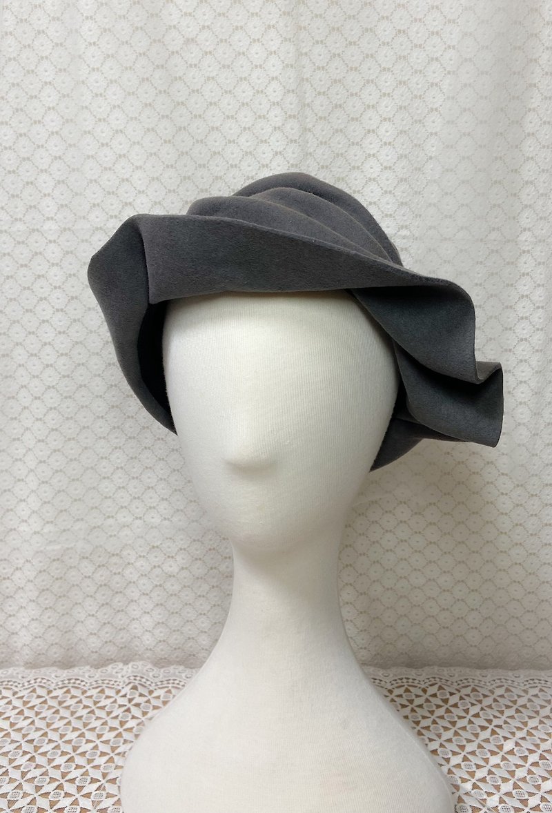 Hand-shaped wool hat - Magician - Hats & Caps - Wool Gray