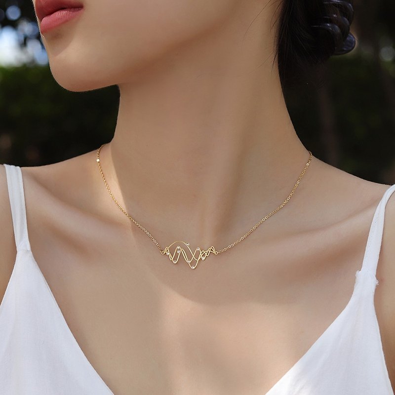Constellation Necklace | Aquarius | Women's Clavicle Chain | Titanium Steel Plated 18K Gold - สร้อยคอ - สแตนเลส สีทอง