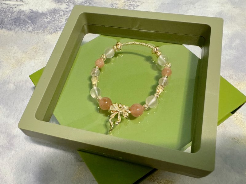 Orange Dream Bow Bracelet - สร้อยข้อมือ - คริสตัล สีส้ม