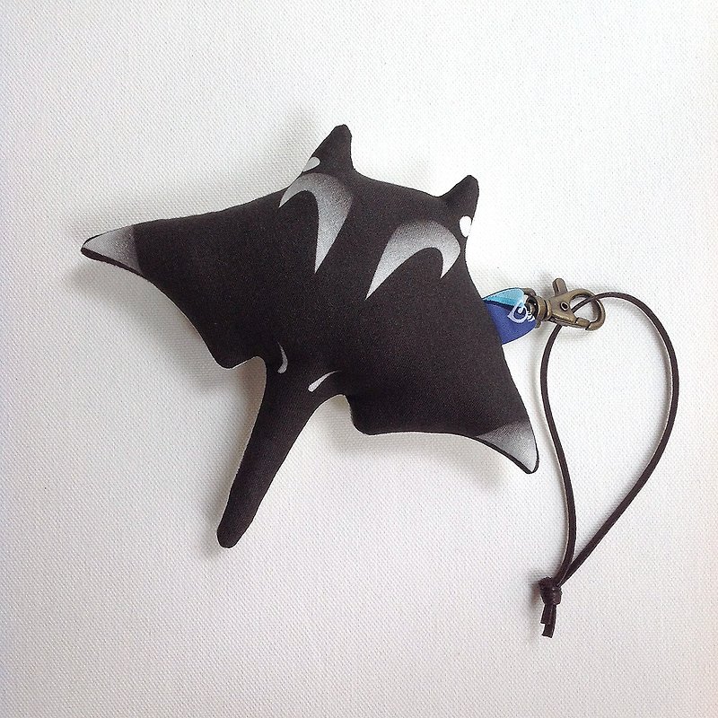 Design No.MR150 - 【3D Pattern】Manta Ray Charms - พวงกุญแจ - ผ้าฝ้าย/ผ้าลินิน สีดำ