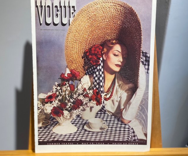 1938年 ファッション雑誌『VOGUE』表紙、1900年から1970年までのレプリカポスターを厳選した写真集（1978年発行） - ショップ  dpstaichung ポスター・絵 - Pinkoi