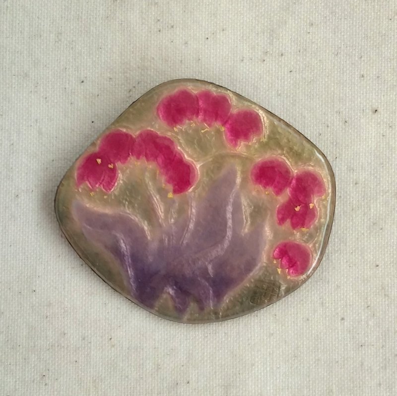 Japanese traditional crafts, cloisonné enamel brooch - Brooches - Enamel Pink