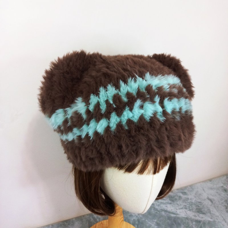薄荷黑巧小熊帽 皮草毛線帽  手鉤編織帽 - 帽 - 其他人造纖維 咖啡色