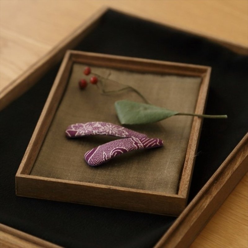 Happy hair ornament Kimono hairpin Sakuragumi silk - Hair Accessories - Silk Purple