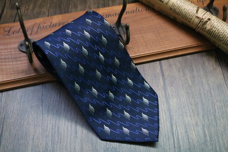 藍色羽毛真絲領帶/成熟魅力配色/紳士商務 - 領帶/領帶夾 - 絲．絹 多色