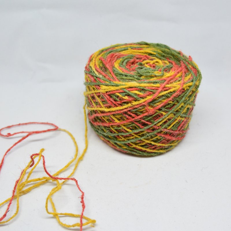 手捻羊毛混麻線-緞染-公平貿易 - 編織/羊毛氈/布藝 - 羊毛 多色