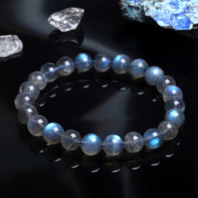 #448 One picture, one object/8mm blue light labradorite crystal bracelet clear gray moonstone soul mate - สร้อยข้อมือ - คริสตัล สีน้ำเงิน