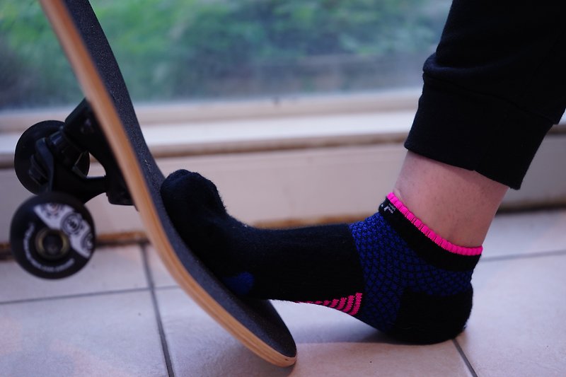 MIT cotton arch compression jogging ankle socks black (3 colors available) Christmas exchange gifts - Socks - Cotton & Hemp Black