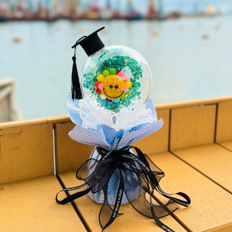 波波球花束 永生花兵乓菊 哈哈笑 畢業花束 客製化 可加燈帶 - 乾燥花/永生花 - 植物．花 