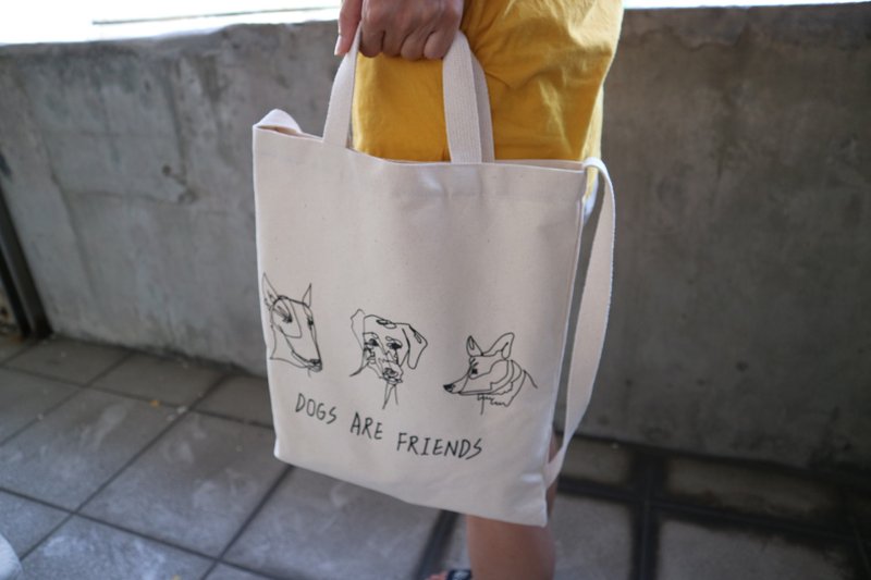 Portable canvas bag/cross-body canvas bag/dogs are friends - กระเป๋าแมสเซนเจอร์ - วัสดุอื่นๆ 