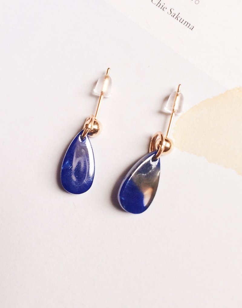 La Don  - 耳環 - 大理石紋小水滴 - 寶藍  耳針/耳夾 - 耳環/耳夾 - 壓克力 藍色