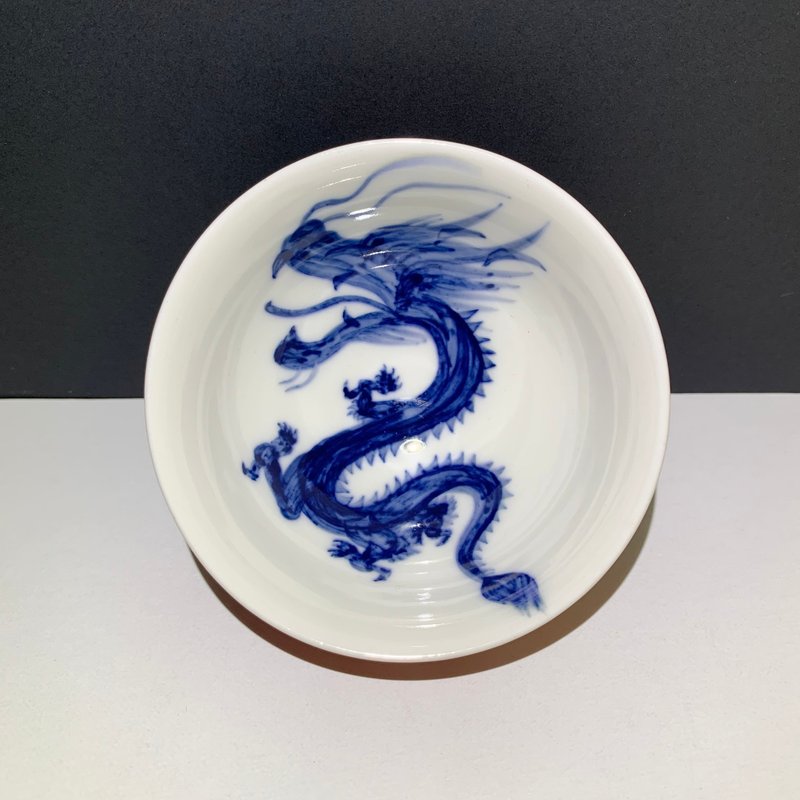 手繪祥龍-孔雀開屏茶杯 / 邱毓寧 / 鶯歌燒 / A32 - 茶壺/茶杯/茶具 - 瓷 多色