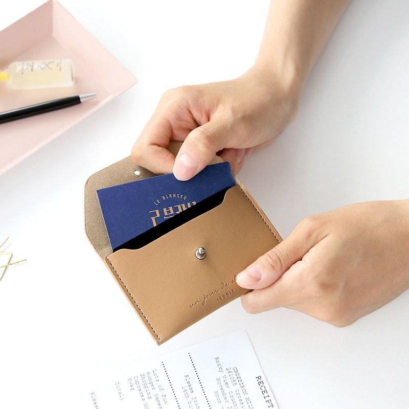 ICONIC Minimalist Card Holder - Elegant Brown, ICO50237 - Card Holders & Cases - Plastic Khaki