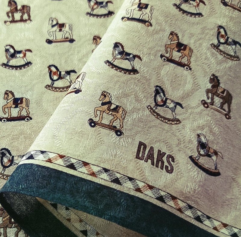 DAKS Vintage Handkerchief Rocking Horse 19 x 19 inches - 手帕 - 棉．麻 卡其色