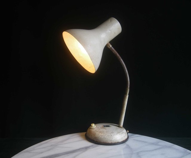 second hand desk lamp