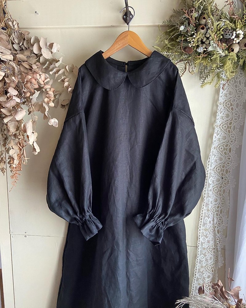 丸襟のAラインワンピース - 連身裙 - 棉．麻 黑色