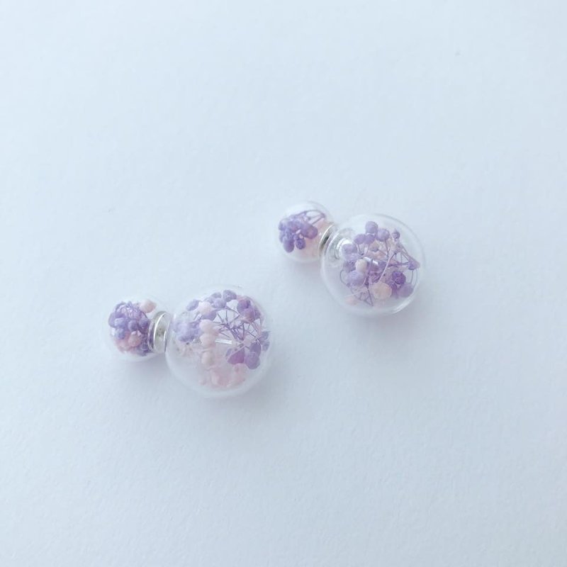 Pink Mint Green Preserved Flowers Double sides earrings birthday Bridal Shower Bridesmaid Glass Ball - ต่างหู - พืช/ดอกไม้ สีม่วง