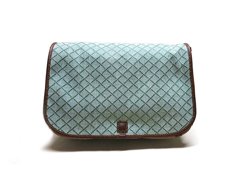 Node Saddle Bag～Green Plaid - Messenger Bags & Sling Bags - Cotton & Hemp Green