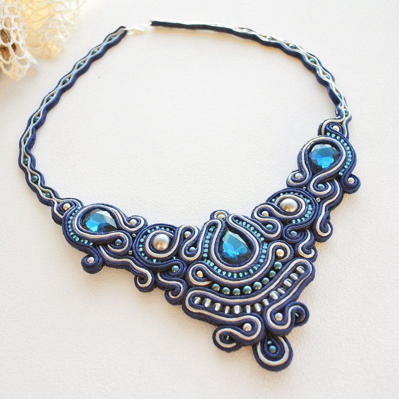 藍色項鍊 Designer  necklace, Handmade jewelry, Soutache embroidered bib necklace - 項鍊 - 其他材質 藍色