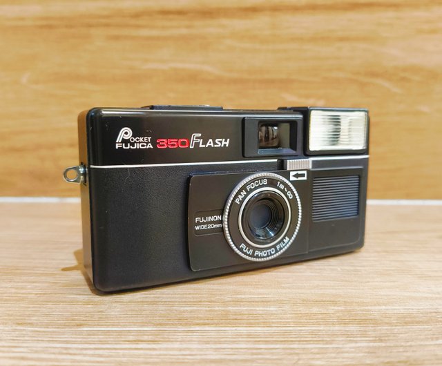 フィルムカメラ Polaroid665 Polaroid その1 665フィルム P195カメラ: THE EYE FORGET