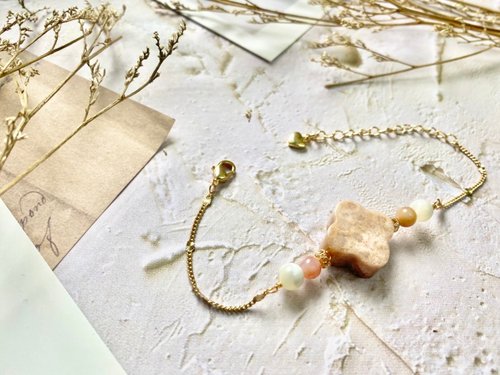 formica accessory 四葉草珊瑚玉的手鍊 珊瑚玉飾品 珊瑚玉手鍊 天然石飾品