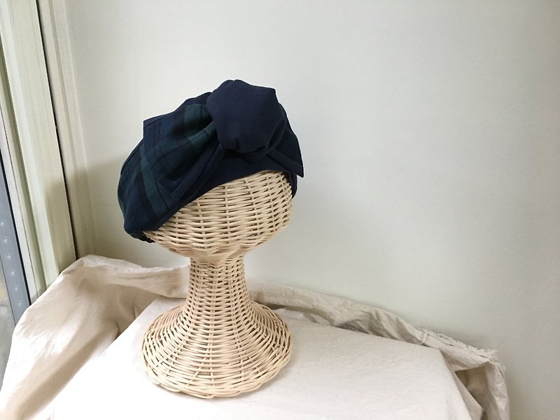 Classic Muji-style green plaid-Japanese style tie headband ヘアバンド - Headbands - Cotton & Hemp 