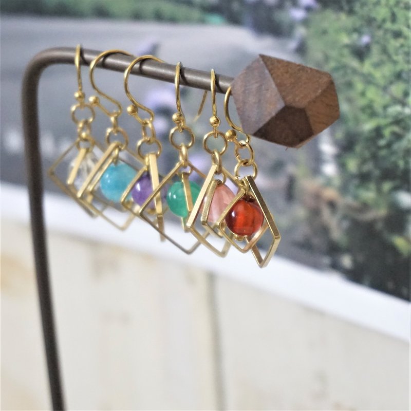 << Rotating Crystal Ball Series - Natural Stone Brass Earrings >> Can Change Ear Clips / One Pair Price - ต่างหู - ทองแดงทองเหลือง หลากหลายสี