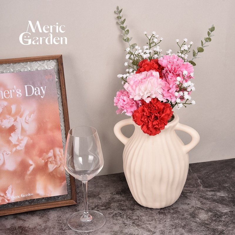 【Meric Garden】仿真妍姿永恆 康乃馨花藝花瓶組 - 乾燥花/永生花 - 其他人造纖維 粉紅色