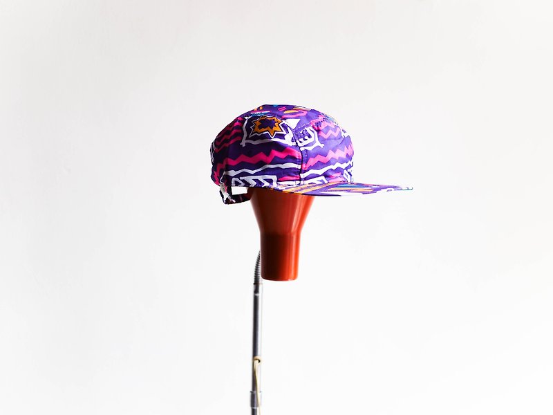 Shimane Violet Totem Youth Memorial Day with ear caps antique duck tongue baseball cap baseball cap - Hats & Caps - Waterproof Material Purple