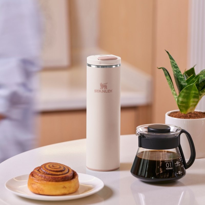 STANLEY Aerolight Flip Straw Tumbler 0.47L / Mountain Rose - Vacuum Flasks - Stainless Steel Multicolor