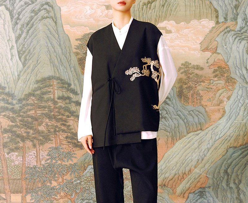 【雪隱】新中式復古 重工刺繡/寬鬆背心 - 背心/無袖上衣 - 其他材質 黑色