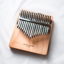 ❤ピアノと同じ美しい澄んだ音色♪高級な天然無垢材を厳選使用❣カリンバ Amazon | BailingDS カリンバ、アレイムビラ、クロマチック