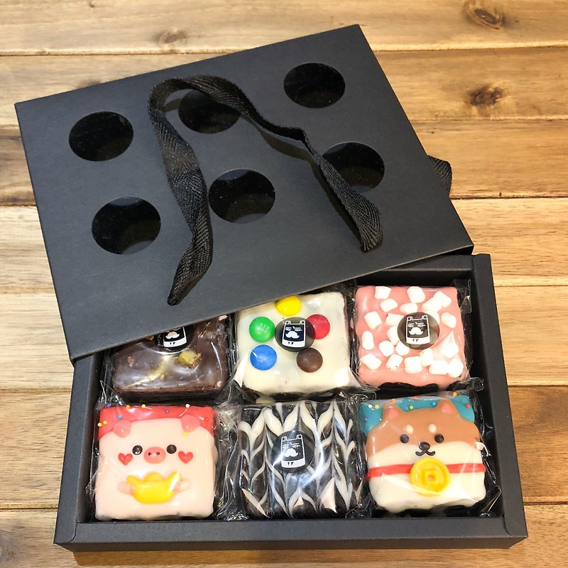 Shiba and Piggy Brownie Gift Set -6in - Cake & Desserts - Fresh Ingredients Multicolor