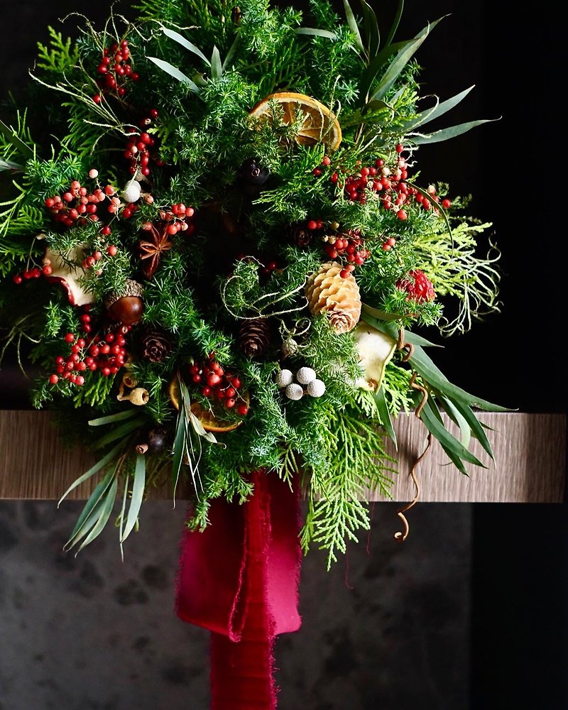 Pre-order the classic Christmas wreath and cedar wreath can be delivered in all Taiwan - Dried Flowers & Bouquets - Plants & Flowers Green