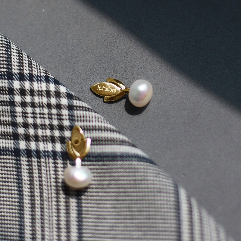 Do you love your natural silver pearl cufflinks / men - กระดุมข้อมือ - โลหะ สีทอง