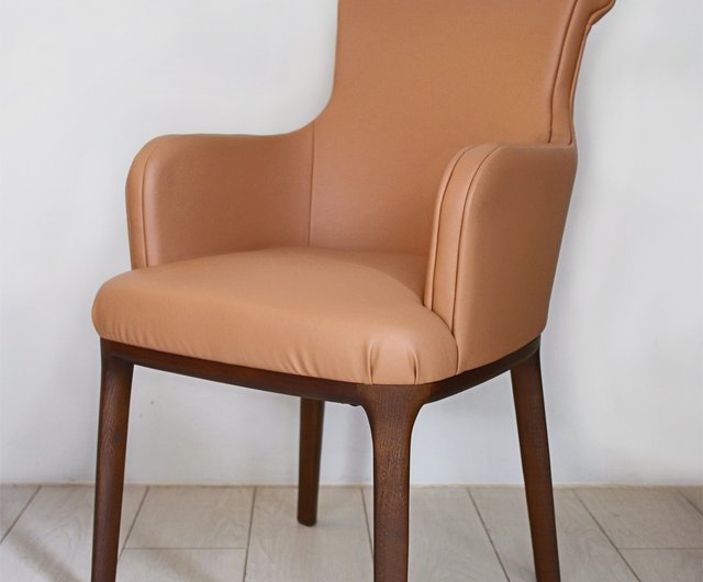 Leather retro best sale dining chairs