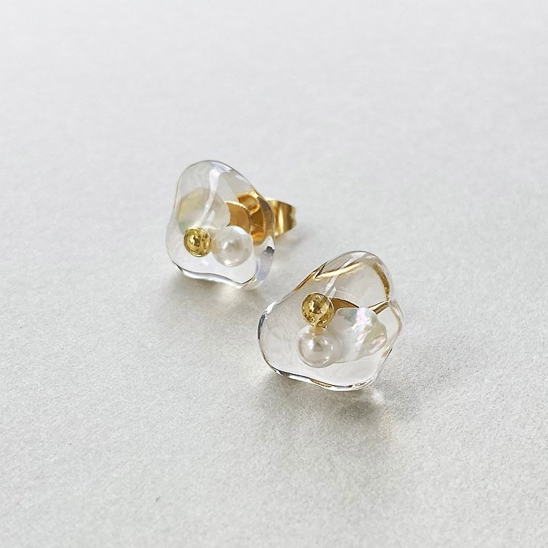 shell pearl water earrings/ Clip-On - ต่างหู - เรซิน สีใส