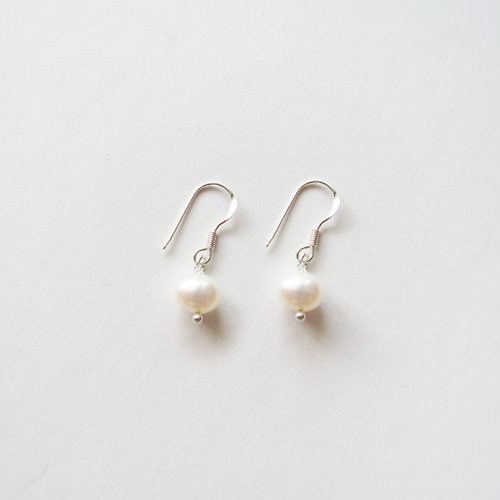COOL & HOT 925純銀 白珍珠 耳針耳環