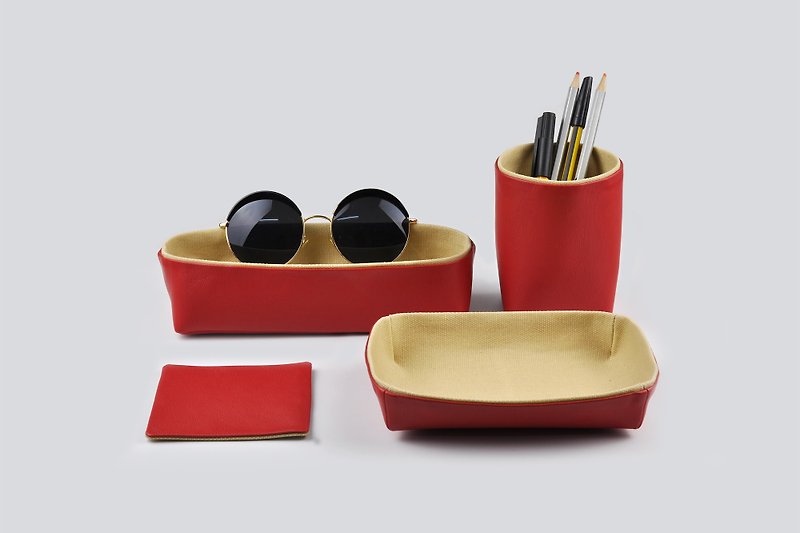 Desk Organization - Pencil Holder, Storage Box, Tray, Coaster, Red - กล่องเก็บของ - หนังเทียม สีแดง