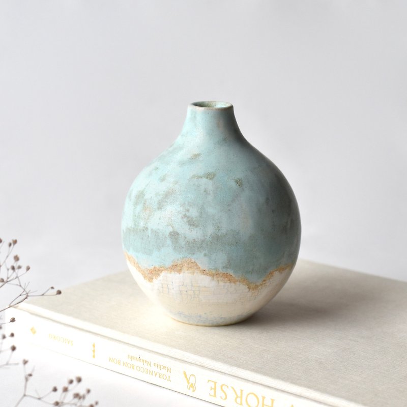 Water stone small vase・一点物 - 花瓶/花器 - 陶 藍色