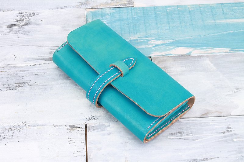 [Cutting line] Special edition handmade vegetable tanned leather leather wallet buckle organ long wallet turquoise - กระเป๋าคลัทช์ - หนังแท้ สีเขียว