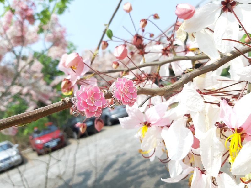 【Last Quantity】Double Longevity Flower Resin Earrings Clip-On - ต่างหู - เรซิน สึชมพู